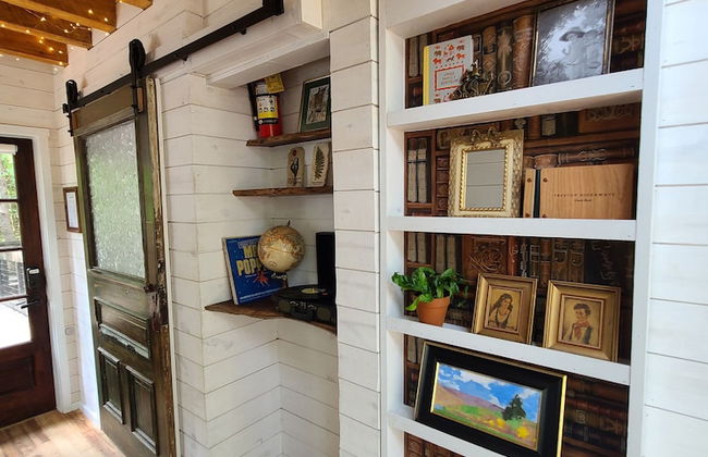 The Treetop Hideaways at Ruby Falls - Photo 26