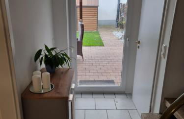 Gästehaus-Ferienwohnung-Appartement mit Terrasse - Nähe Kliniken/ Herzzentrum - Foto 2