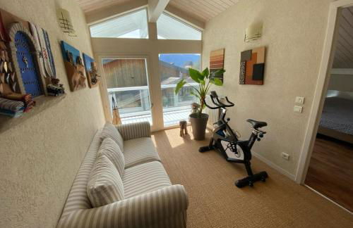 Maison Lacustre - Maison contemporaine avec vue panoramique sur le lac d'Annecy - Foto 23