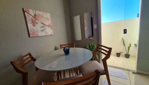 Kitnet 102, confortável, central, com ar, tv smart - Foto 1