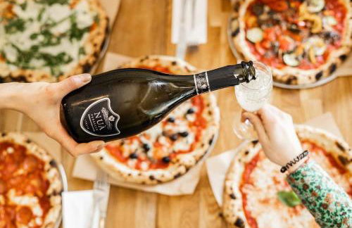 Cozy Studio Perfect Blend of Style & Convenience - Foto 18