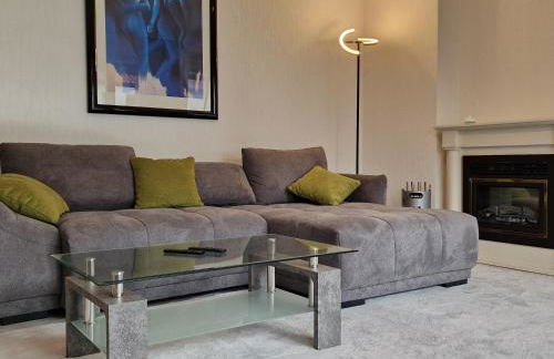 Platanenhof Lindenstraße 32a - Foto 1