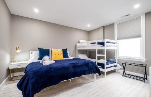 The Capone House-Historic Bayfront Home w/hot tub - Foto 11