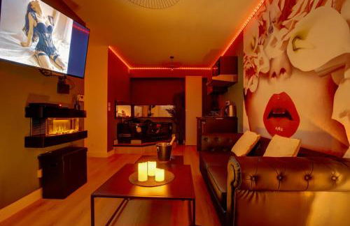 Love Room - Balnéo - Insolite- Détente - Foto 20