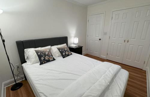 Entire 4 bedroom familyfriendly basement apartment, MetroWalk - Foto 19