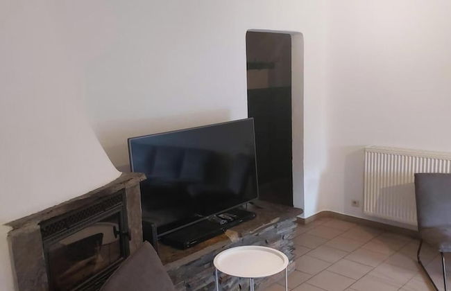 Modern Holiday Home with Hot Tub & Sauna in Ardennes - Foto 16