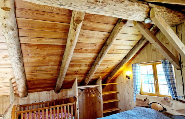 Nice Chalet in Klagenfurt With hot tub - Foto 7