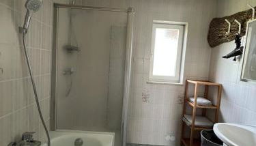 Helle & gemütliche Wohlfühlwohnung - Foto 5, towels, Shower