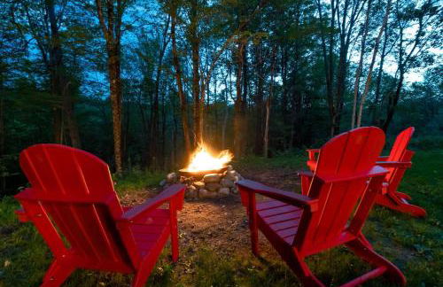 Cabin w Hot tub, 24 acres, 30 min to Gore, MtnView - Foto 6