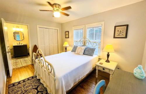 Unwind & Relax at Azalea Cottage on Bayou - Foto 4