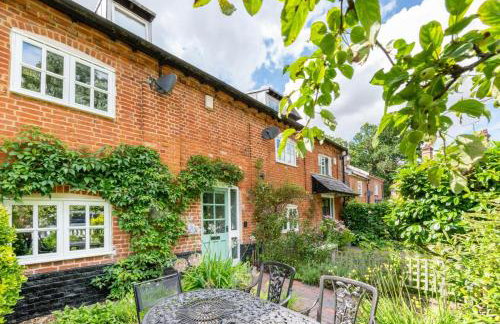 4 Bed in Halesworth oc-5river - Foto 1