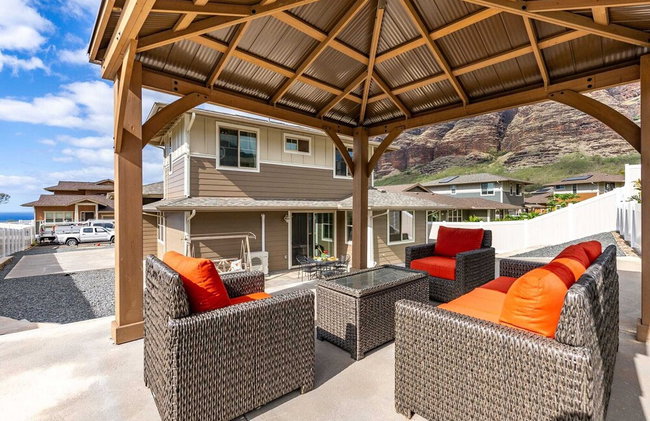 Makaha Villa by Avantstay Mountain + Ocean Views - Photo 55