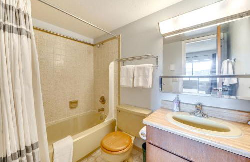 Warm Fraser Townhome with Community Amenities! - Foto 22