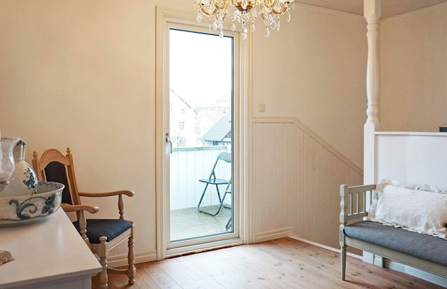 Villa in Town Near Sea and Beach - Foto 18