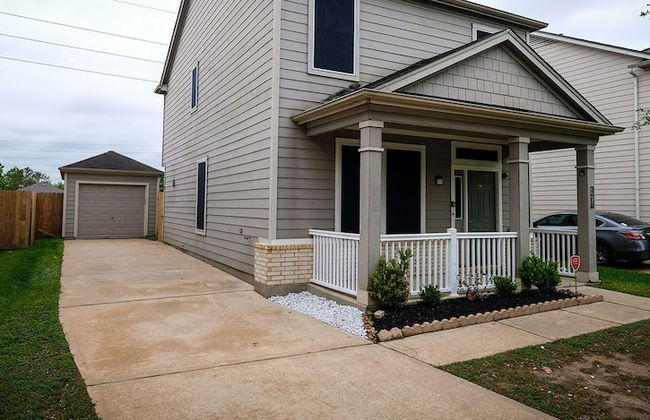 3Bdrm 2.5Bath 5Beds - Warm Home in Katy - Foto 28