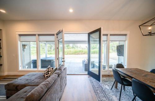 Gearhart Getaway - Gated Community Home w/ Hot Tub, Walk to Beach - Foto 12