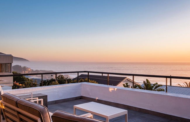 Stylish Holiday Home With Private Pool Ocean Views Jumeirah Blue - Photo 6