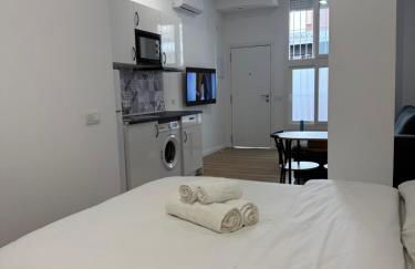 Estupendo Apartamento a 5 min caminando de la Estación de Bus y Tren María Zambrano - Foto 13