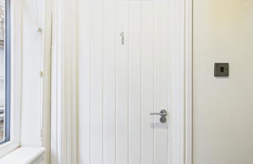 Stylish 6 Bed Apartment - Ideal for Contractors, Health Care workers - Peterborough - Foto 8