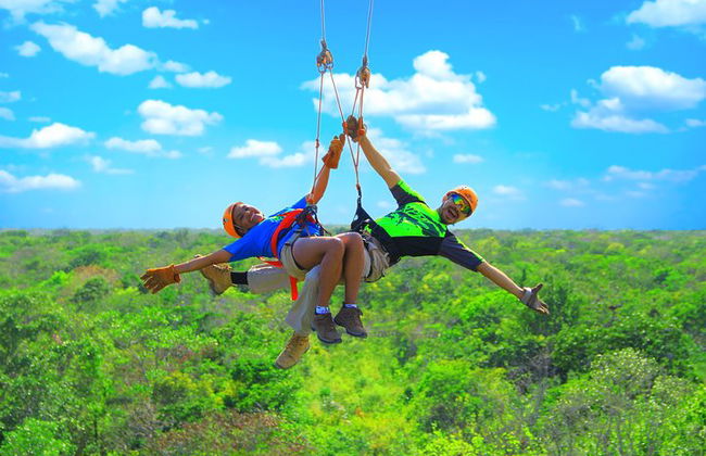 Entdecke eine erstaunliche Welt: Cenote-Erkundung und Dschungelflug. Büffet inklusive - Foto 1