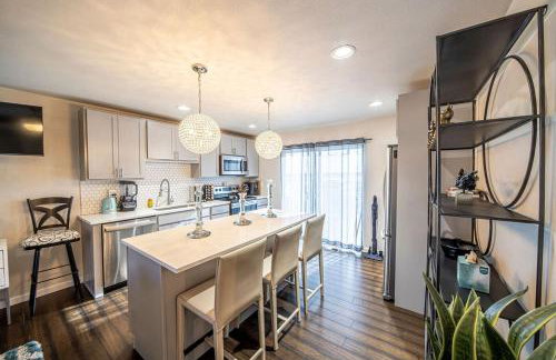 Amazing Lake View Heated Pool Swim Spa and Hot Tub - Foto 18