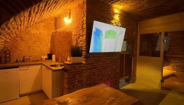 Cocon Romantique avec Sauna Voûte Toulousaine - Foto 3