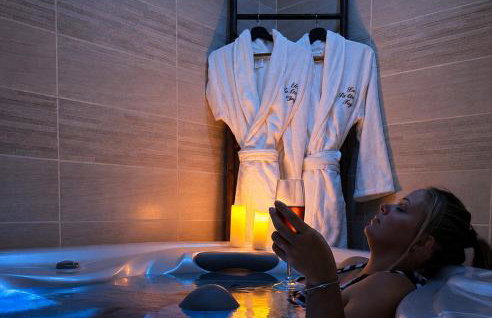Séjour Romantique Jacuzzi intérieur Privé - Foto 1