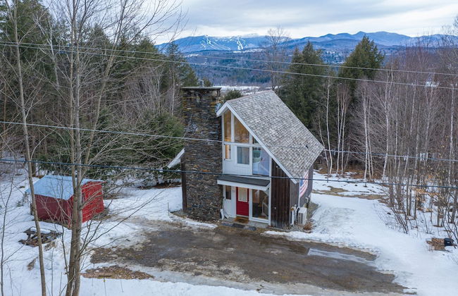 Classic Stowe Ski 3 Bedroom Chalet by RedAwning - Photo 37