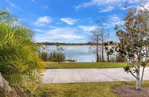 Newly Updated Condo, Near Conv. Center - Photo 108