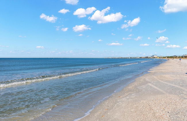 Sunset Fort Myers - Photo 35