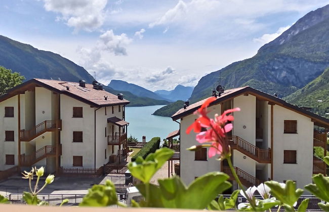 Molvenolago Apartments - Photo 17