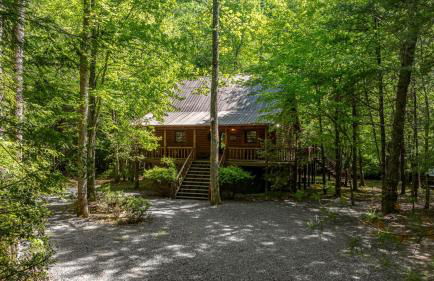 A Creek Runs Thru It - Secluded Waterfront Cabin - Foto 7