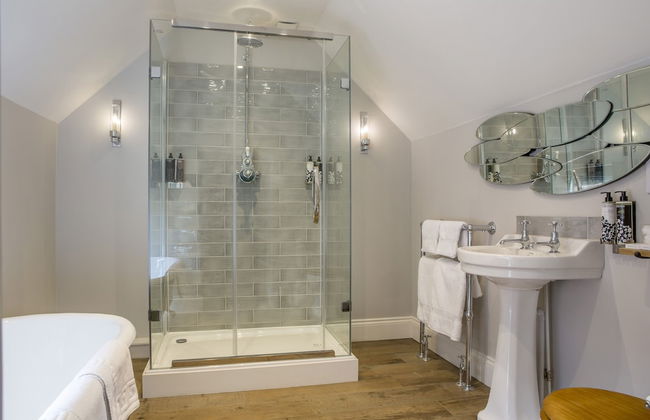 The Cowsheds - Photo 18