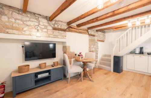 Ollerenshaw Cottage - Photo 3