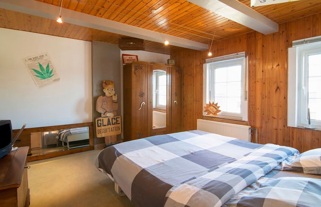 Charming Holiday Home in Houyet Near Forest - Foto 2