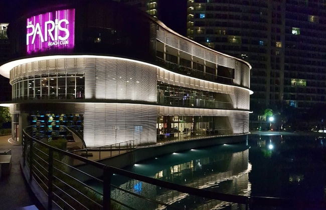 Azure Luxury City Suites by VacationsPH - Foto 16