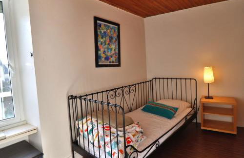 Maison ensoleillée proche plages à 200m - FR-1-813-22 - Photo 5