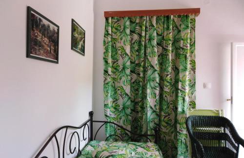 Epavli Sofia' s two Apartments in Horto, 30m from the sea - Foto 33