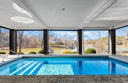 Luxury Lakefront Stay Private Dock, Indoor/outdoor Pool The Retreat - Foto 7