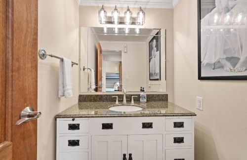 Luxury Hilltop Stay Pool, Firepit and Views - Foto 17