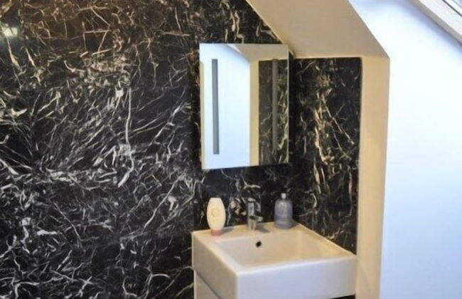 Lurach Flat - Photo 8