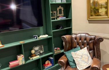 Samuels' a duplex apartment by Spires Accommodation in Lichfield City Centre - Foto 15