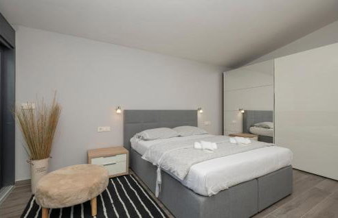 Gorgeous Home In Vrgorac With Wifi - Foto 31