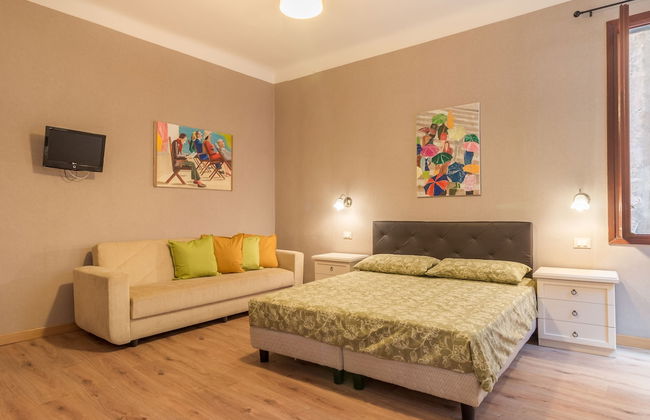 Family Colours near Rialto Mercato - Photo 4