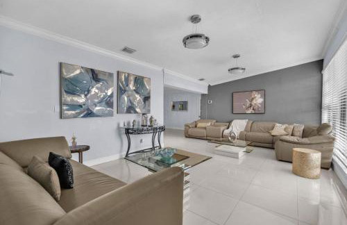 Modern Miami Oversized 3 Bedroom in Central Location - Foto 1