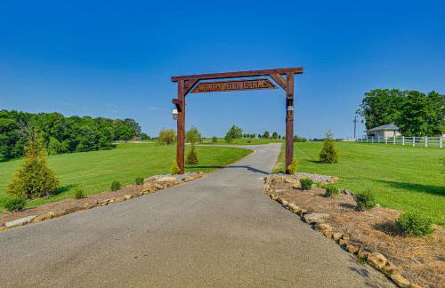 Almost Heaven Too 50-Acre Escape with Pond! - Foto 39