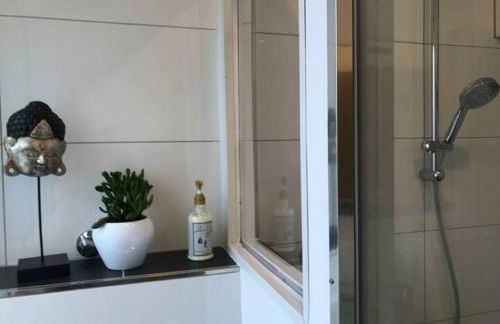 schöne große Wohnung 2 Schlafzimmer bis 6 Pax nähe Stadion Signal Iduna - Foto 3