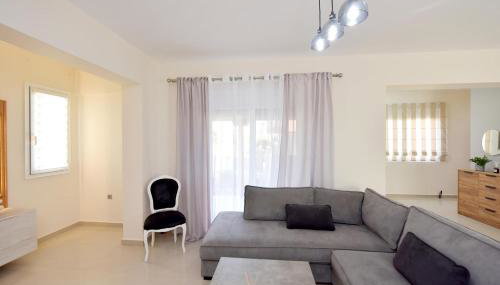Seraina House - Photo 5