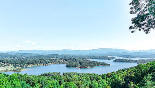 Hiawassee Home with Fire Pit and Furnished Deck! - Foto 2