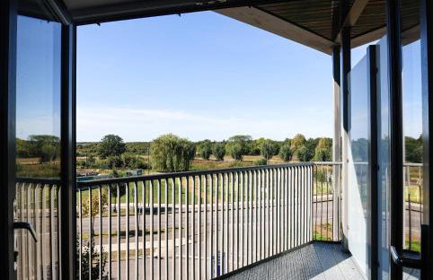 Exclusive, new 2 bed apartment close to Bicester Village - Foto 13